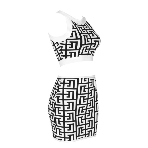 Balmain monogram cropped knitted top and skirt - Picture 3 of 12